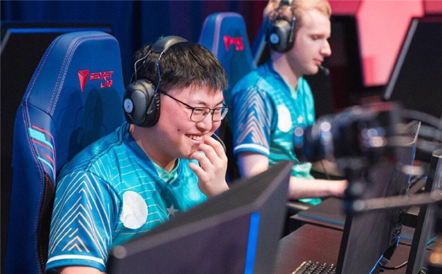  Uzi迎来十五赛季高光表现，切尔西球迷沸腾！